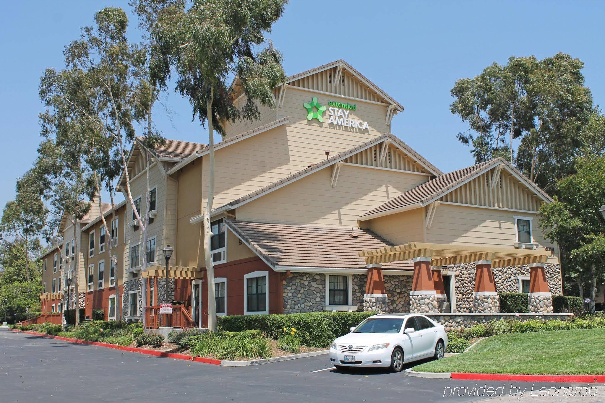 Extended Studio Hotel Suites - Los Angeles - Сан Димас Екстериор снимка