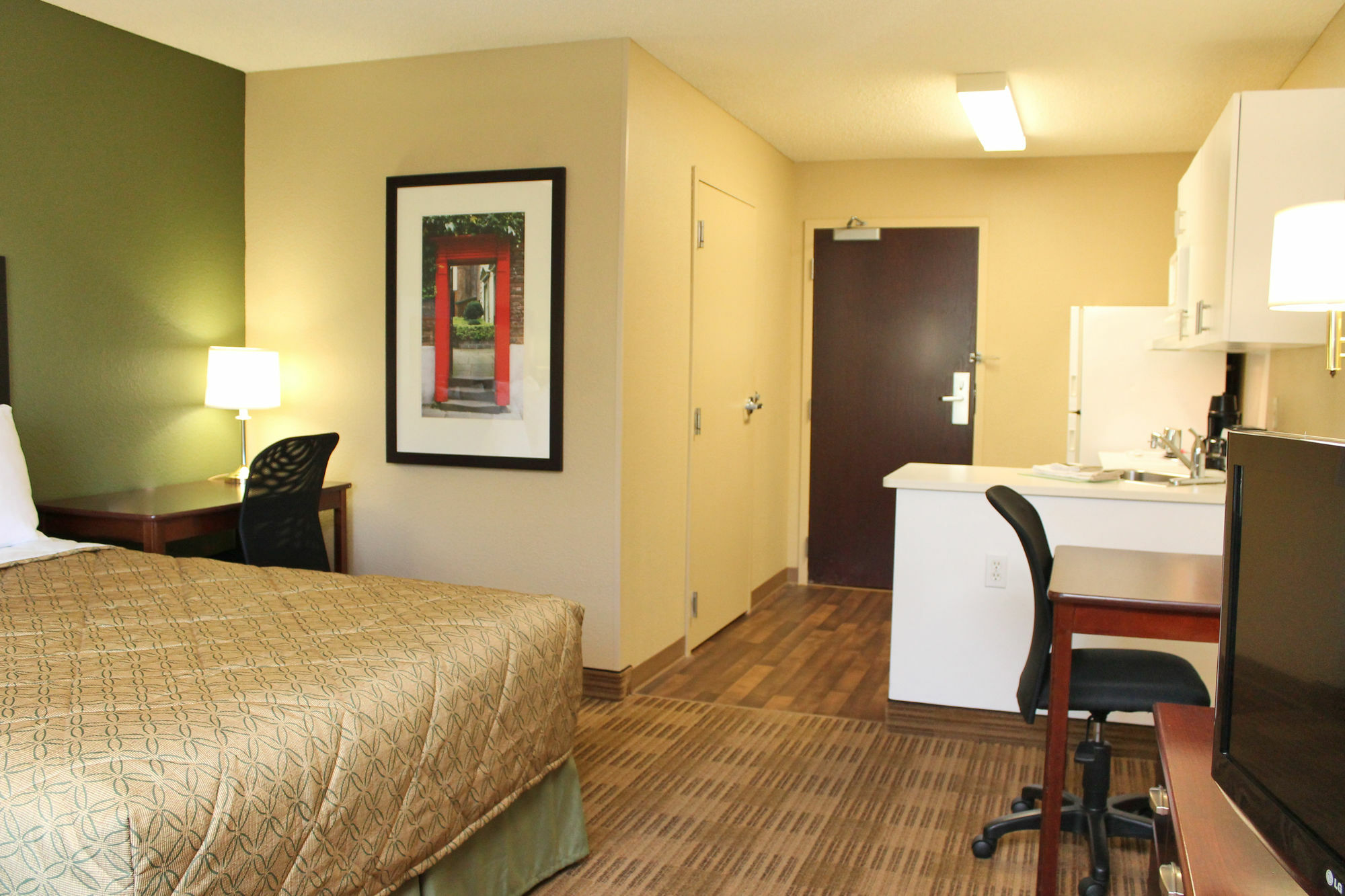 Extended Studio Hotel Suites - Los Angeles - Сан Димас Екстериор снимка